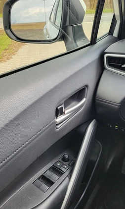Toyota Corolla Cross cena 176500 przebieg: 5419, rok produkcji 2022 z Mosina małe 254